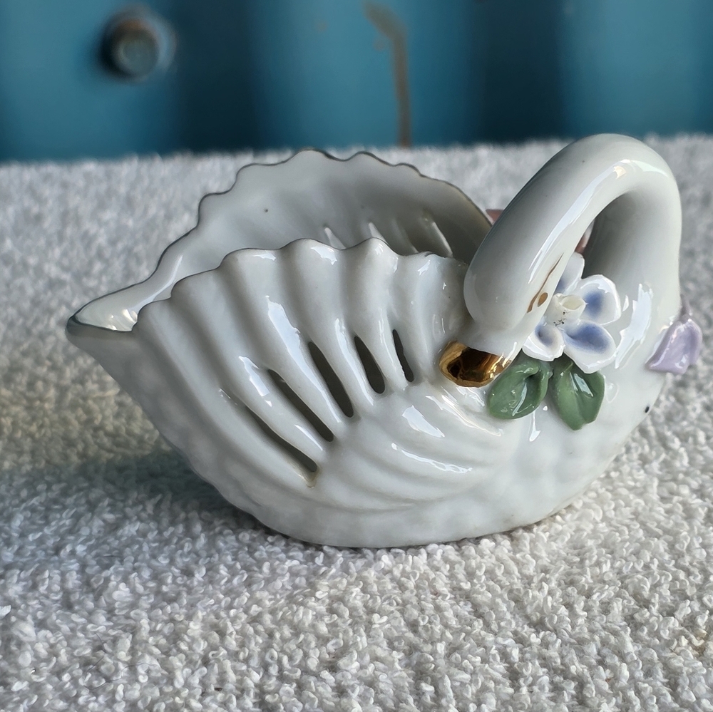 Elegant Swan Porcelain Figurine Trinket Holder Tiny Vase